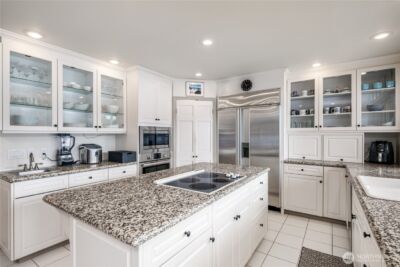 17714 Kingfisher Cove Lane , Mount Vernon, WA 98274 - Photo 14