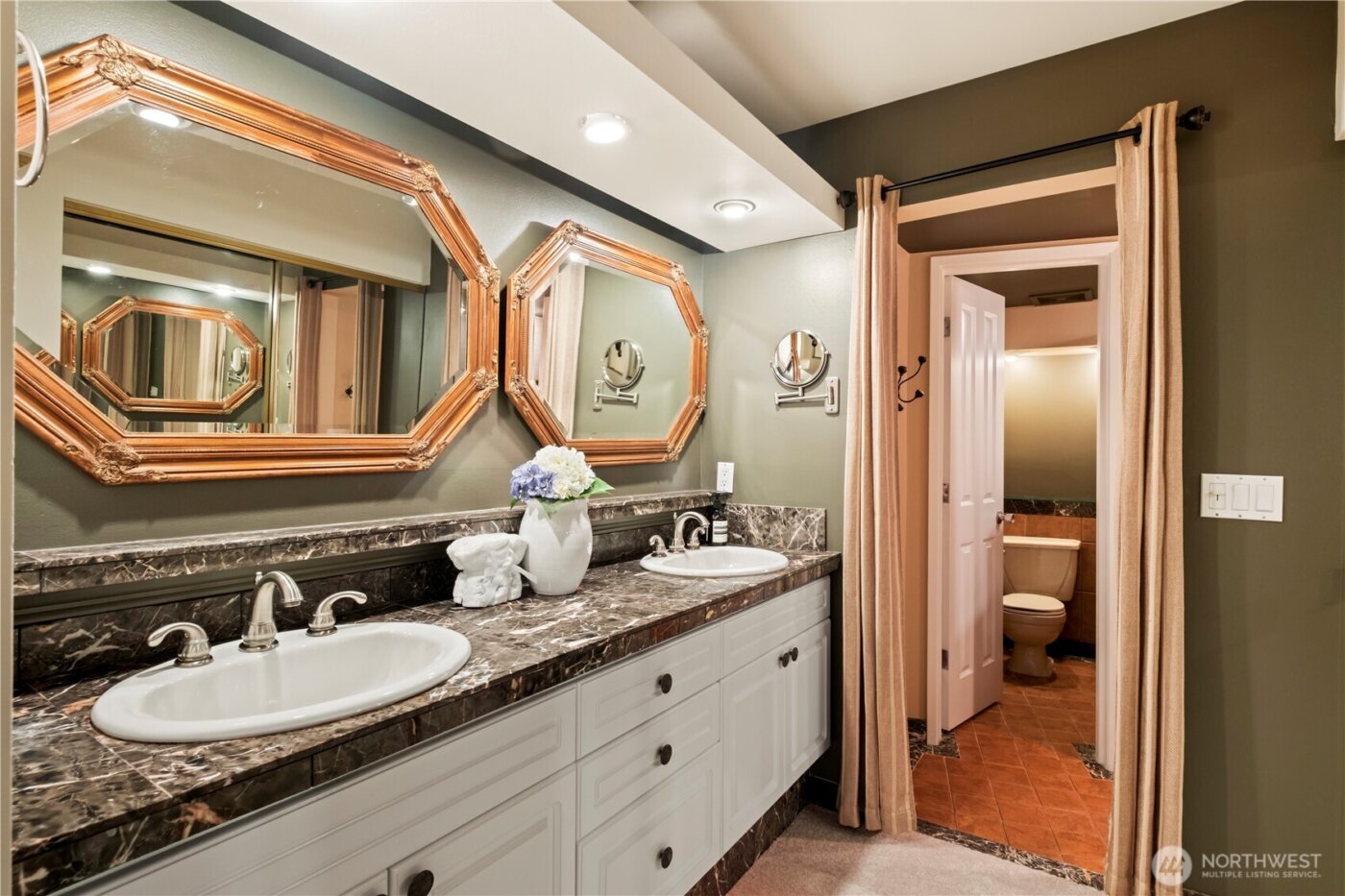 15512 Country Club Drive #B14, Mill Creek, WA 98012