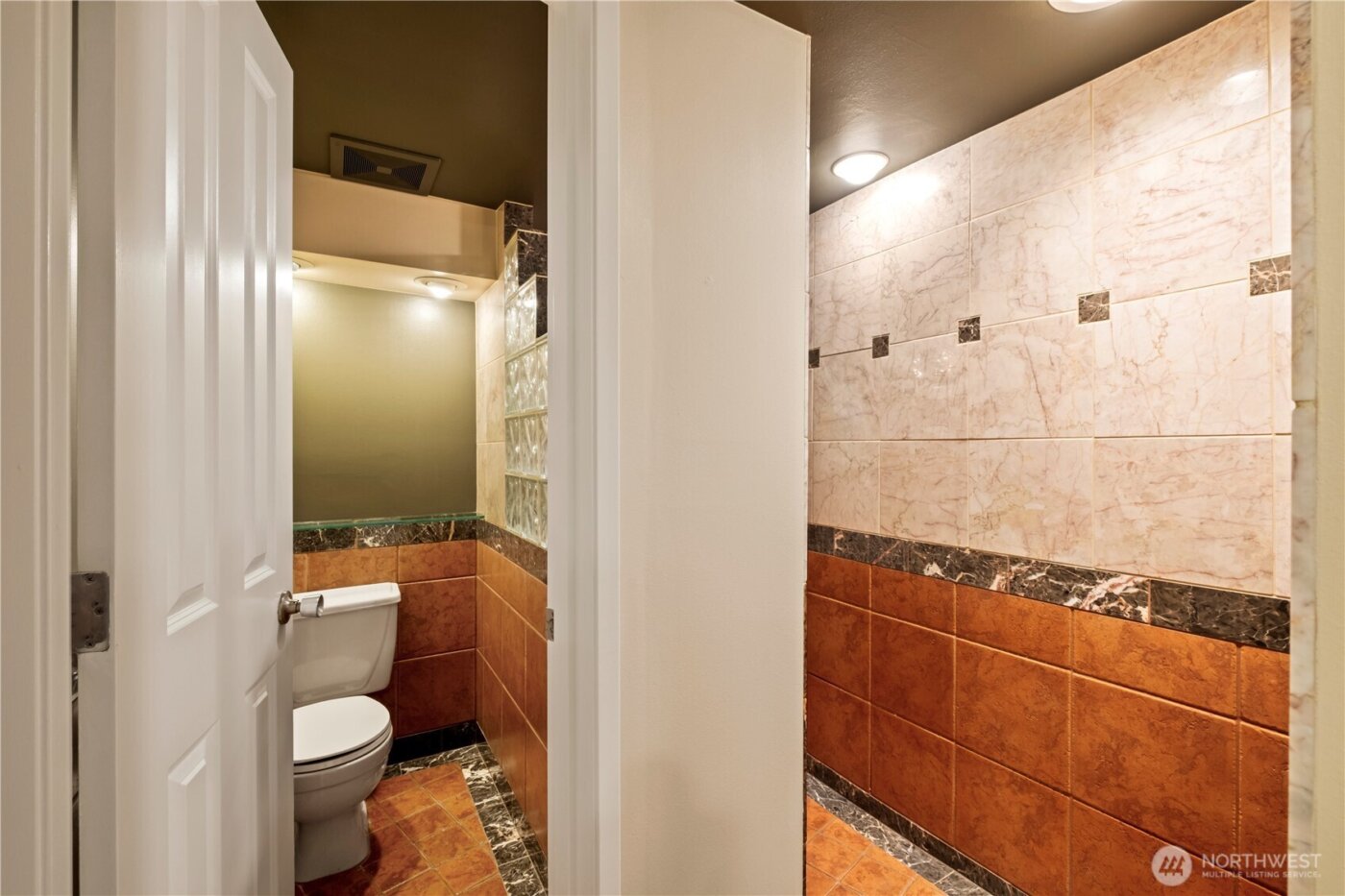 15512 Country Club Drive #B14, Mill Creek, WA 98012