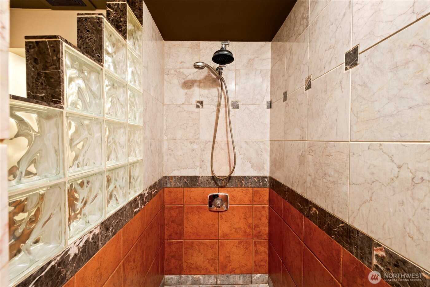 15512 Country Club Drive #B14, Mill Creek, WA 98012