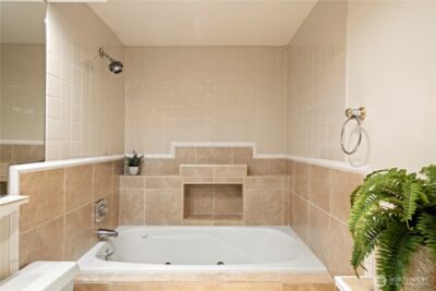 15512 Country Club Drive #B14, Mill Creek, WA 98012 - Photo 21