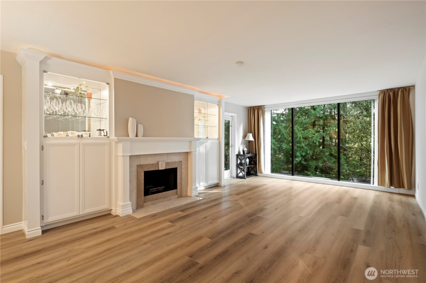 15512 Country Club Drive #B14, Mill Creek, WA 98012