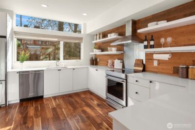 1312 Yakima Avenue S, Seattle, WA 98144-3833 - Photo 14