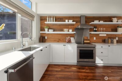 1312 Yakima Avenue S, Seattle, WA 98144-3833 - Photo 15