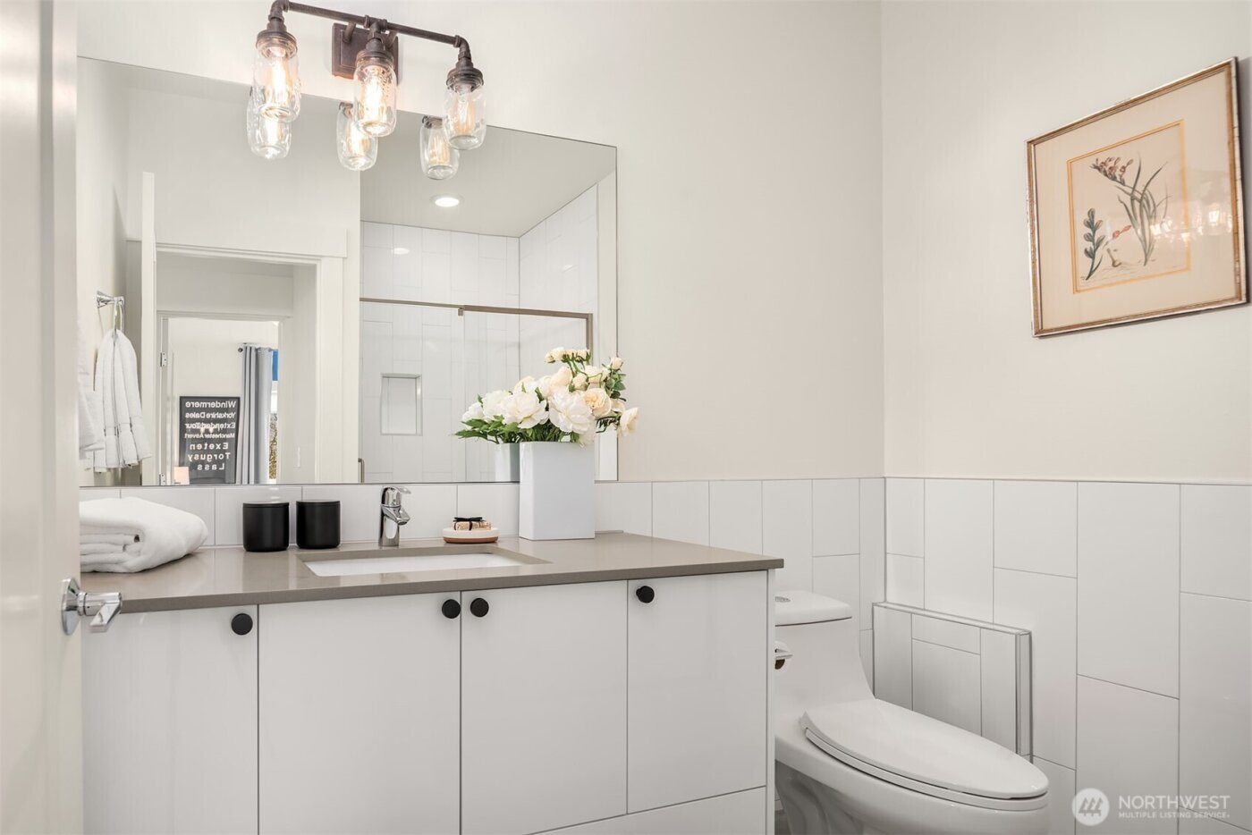 1312 Yakima Avenue S, Seattle, WA 98144-3833