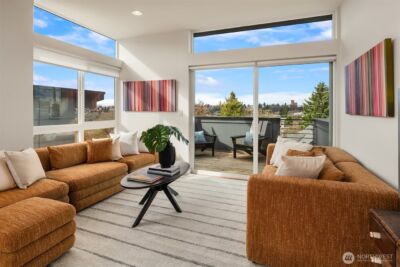 1312 Yakima Avenue S, Seattle, WA 98144-3833 - Photo 4