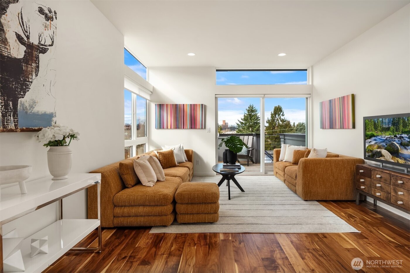 1312 Yakima Avenue S, Seattle, WA 98144-3833