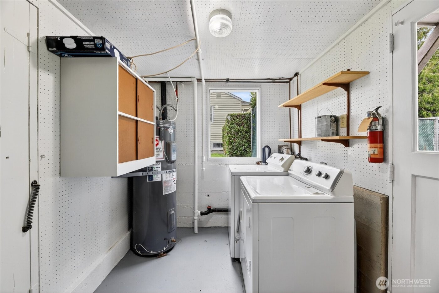 10016 13th Avenue NW, Seattle, WA 98177