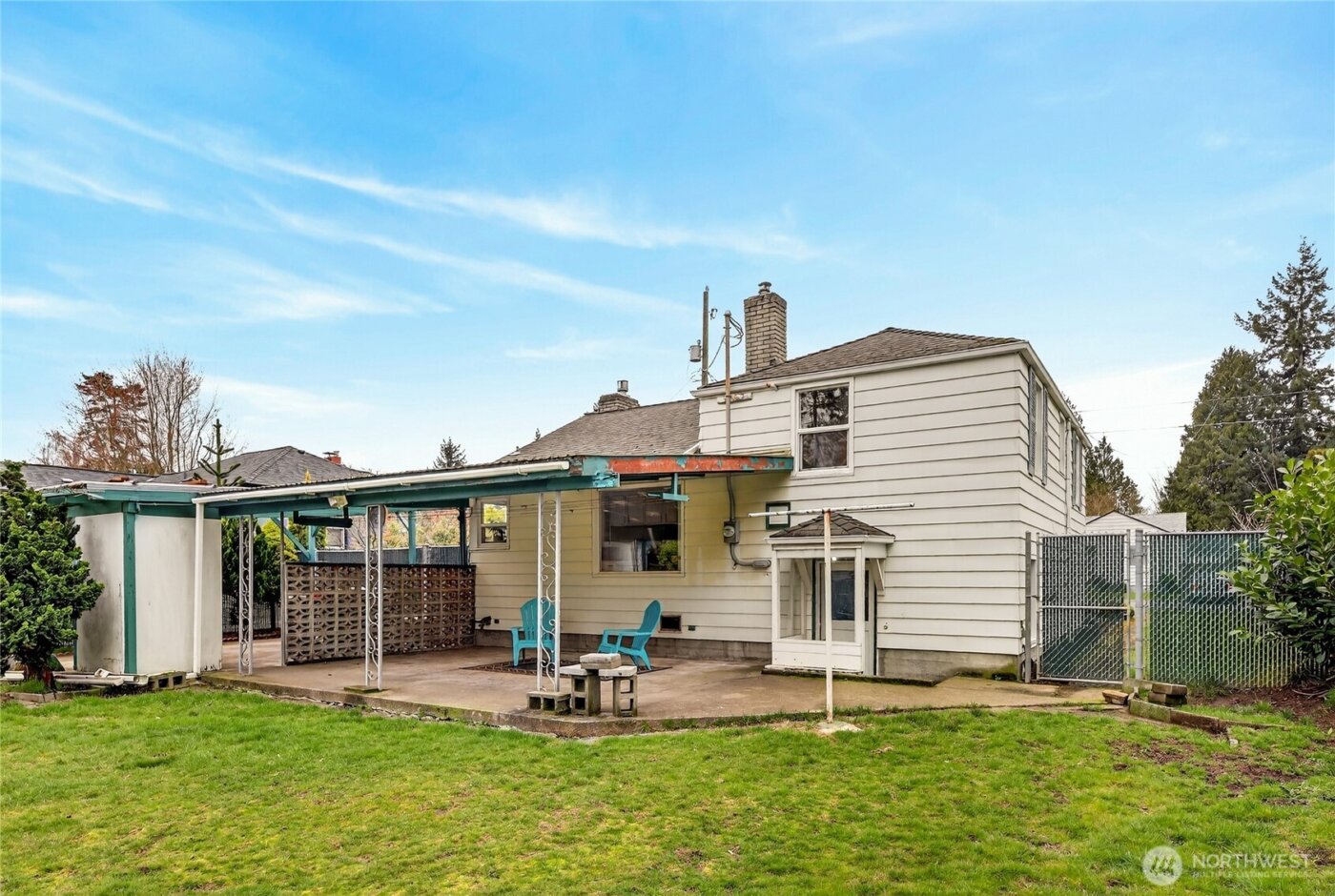 10016 13th Avenue NW, Seattle, WA 98177