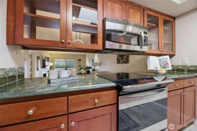 2253 Gilman Drive W #505, Seattle, WA 98119 - Photo 5