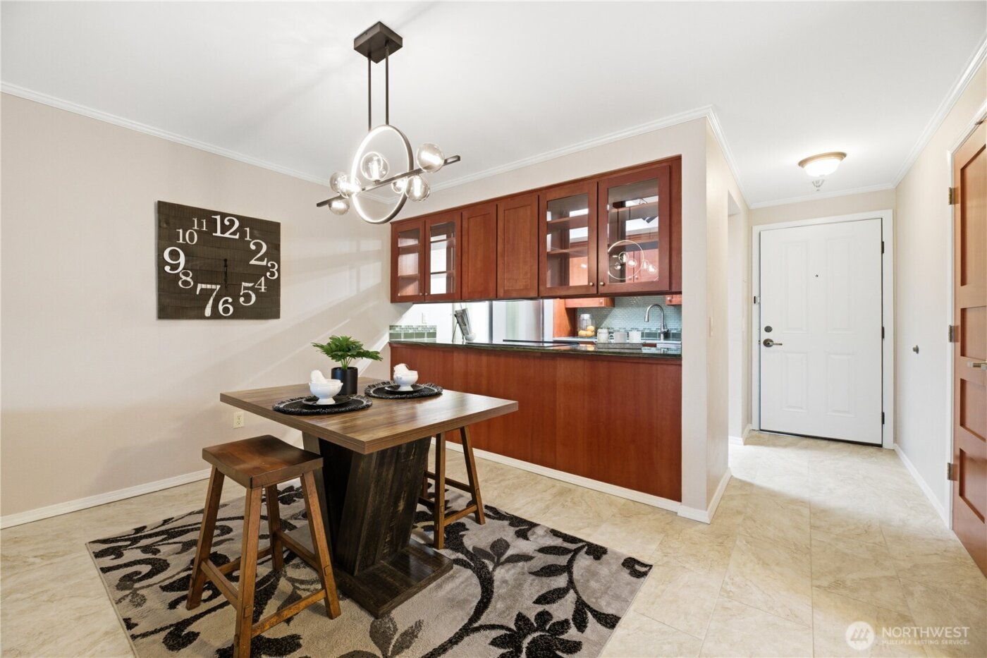 2253 Gilman Drive W #505, Seattle, WA 98119