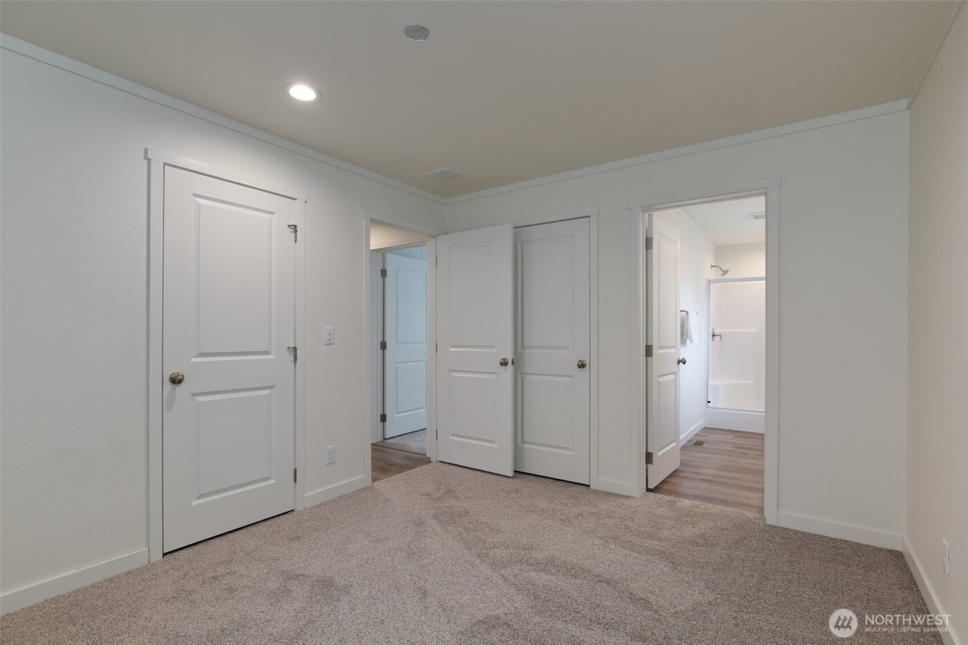 464 Sycamore Road , Coupeville, WA 98239