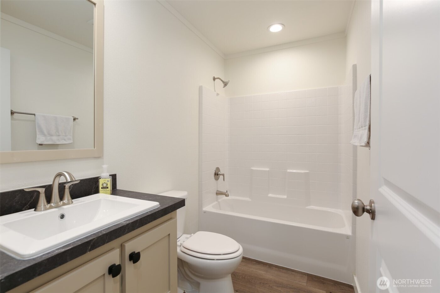 464 Sycamore Road , Coupeville, WA 98239