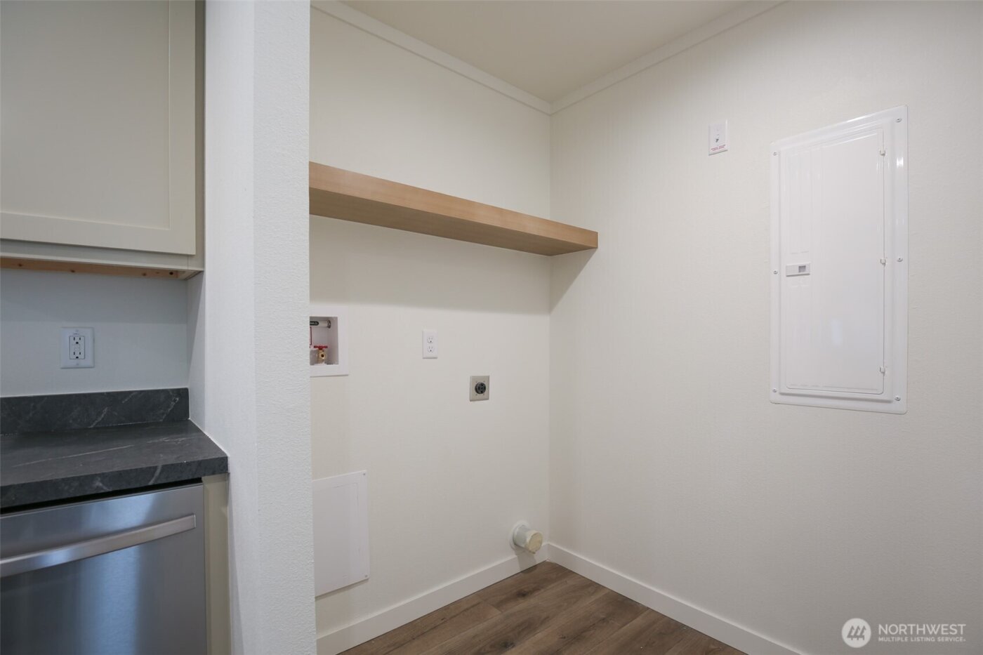 464 Sycamore Road , Coupeville, WA 98239