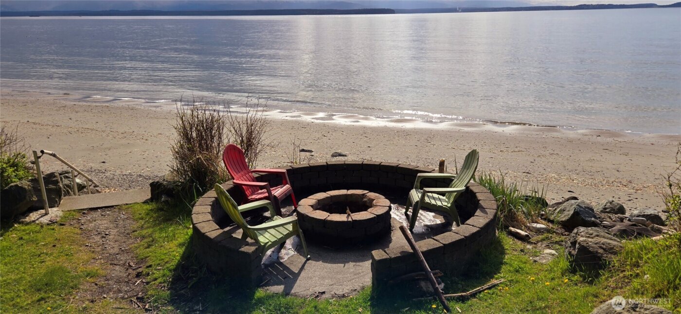 464 Sycamore Road , Coupeville, WA 98239