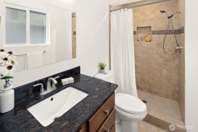 7038 Cleopatra Place NW, Seattle, WA 98117 - Photo 14