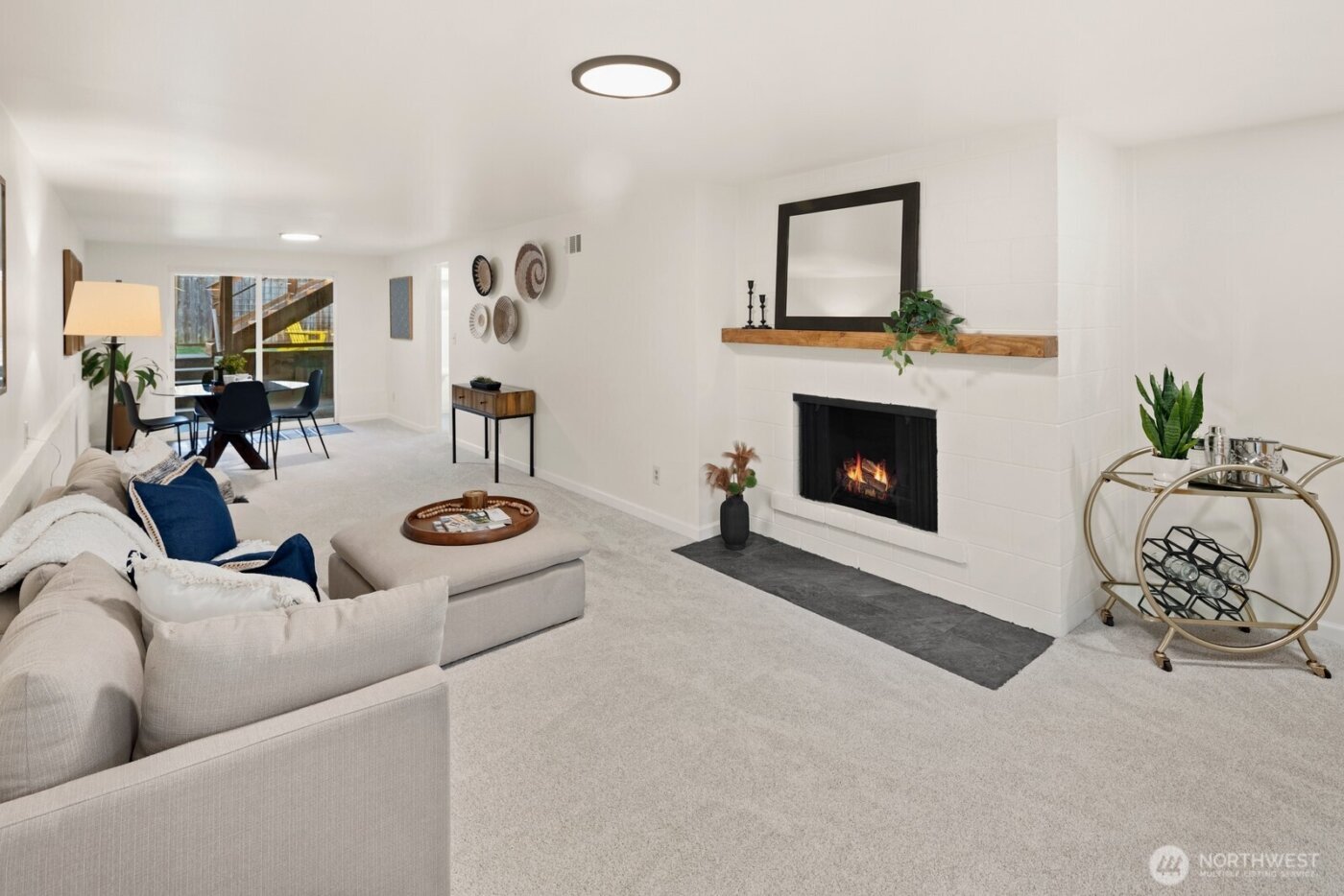 7038 Cleopatra Place NW, Seattle, WA 98117