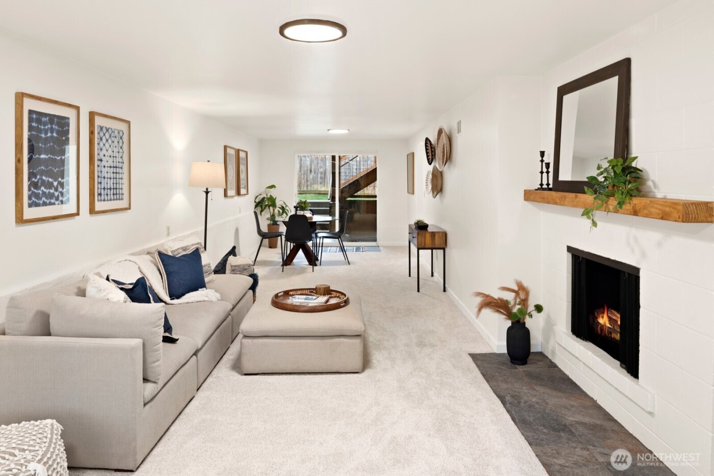 7038 Cleopatra Place NW, Seattle, WA 98117