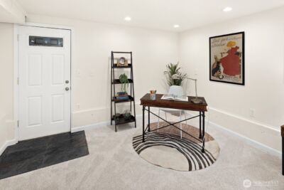 7038 Cleopatra Place NW, Seattle, WA 98117 - Photo 25