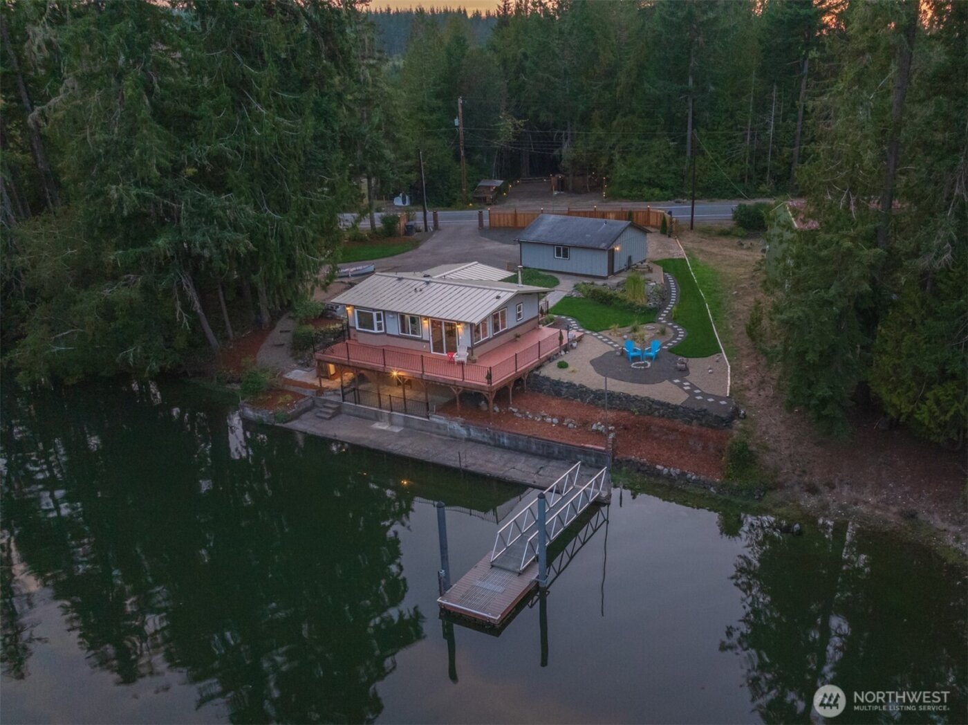 5440 E Grapeview Loop Road , Allyn, WA 98524