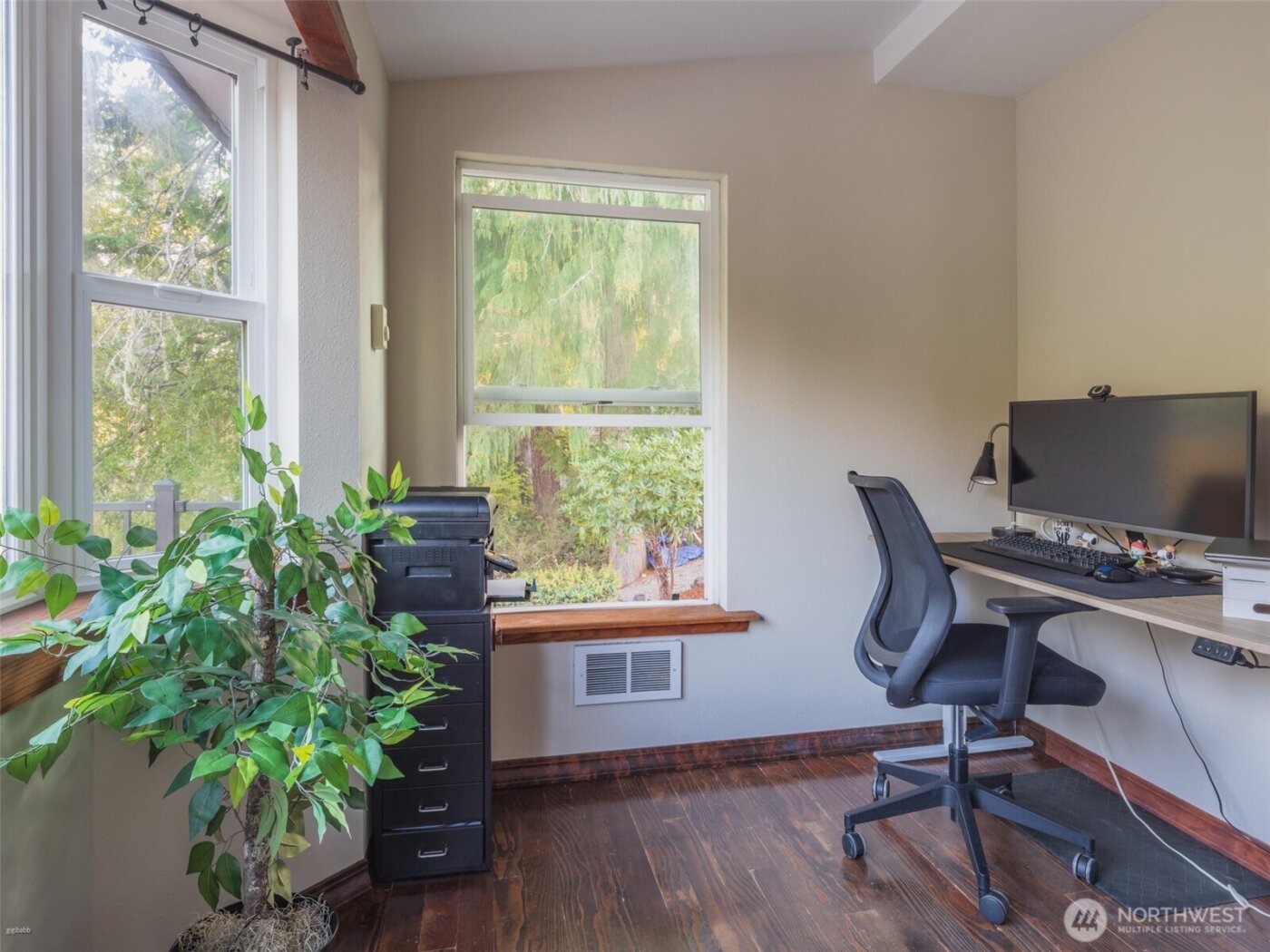 5440 E Grapeview Loop Road , Allyn, WA 98524