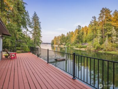 5440 E Grapeview Loop Road , Allyn, WA 98524 - Photo 22