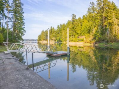 5440 E Grapeview Loop Road , Allyn, WA 98524 - Photo 4