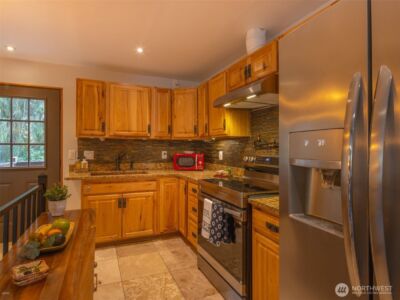 5440 E Grapeview Loop Road , Allyn, WA 98524 - Photo 10