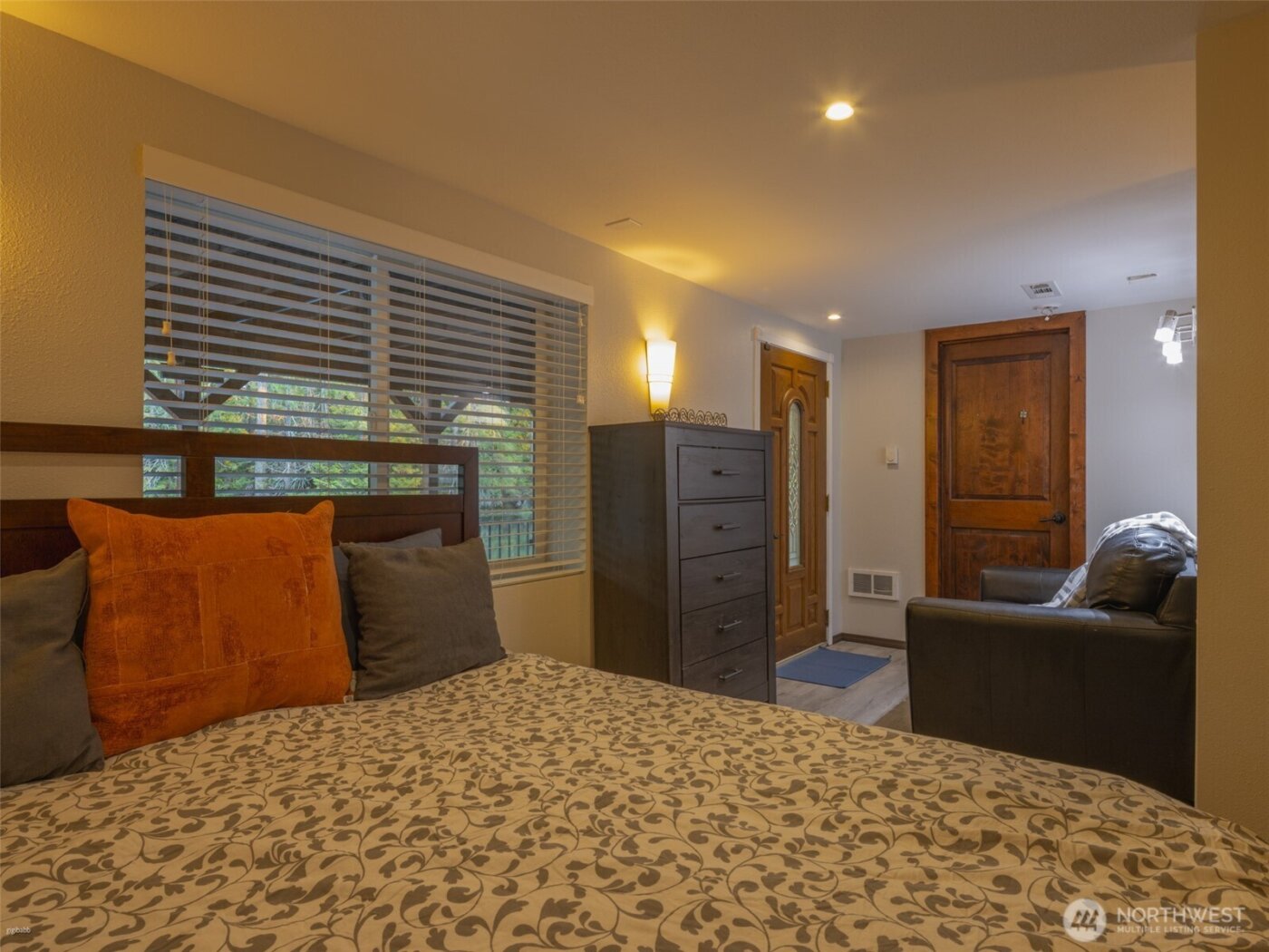 5440 E Grapeview Loop Road , Allyn, WA 98524