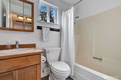 9121 229th Street E, Graham, WA 98338 - Photo 12