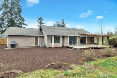 9121 229th Street E, Graham, WA 98338 - Photo 16