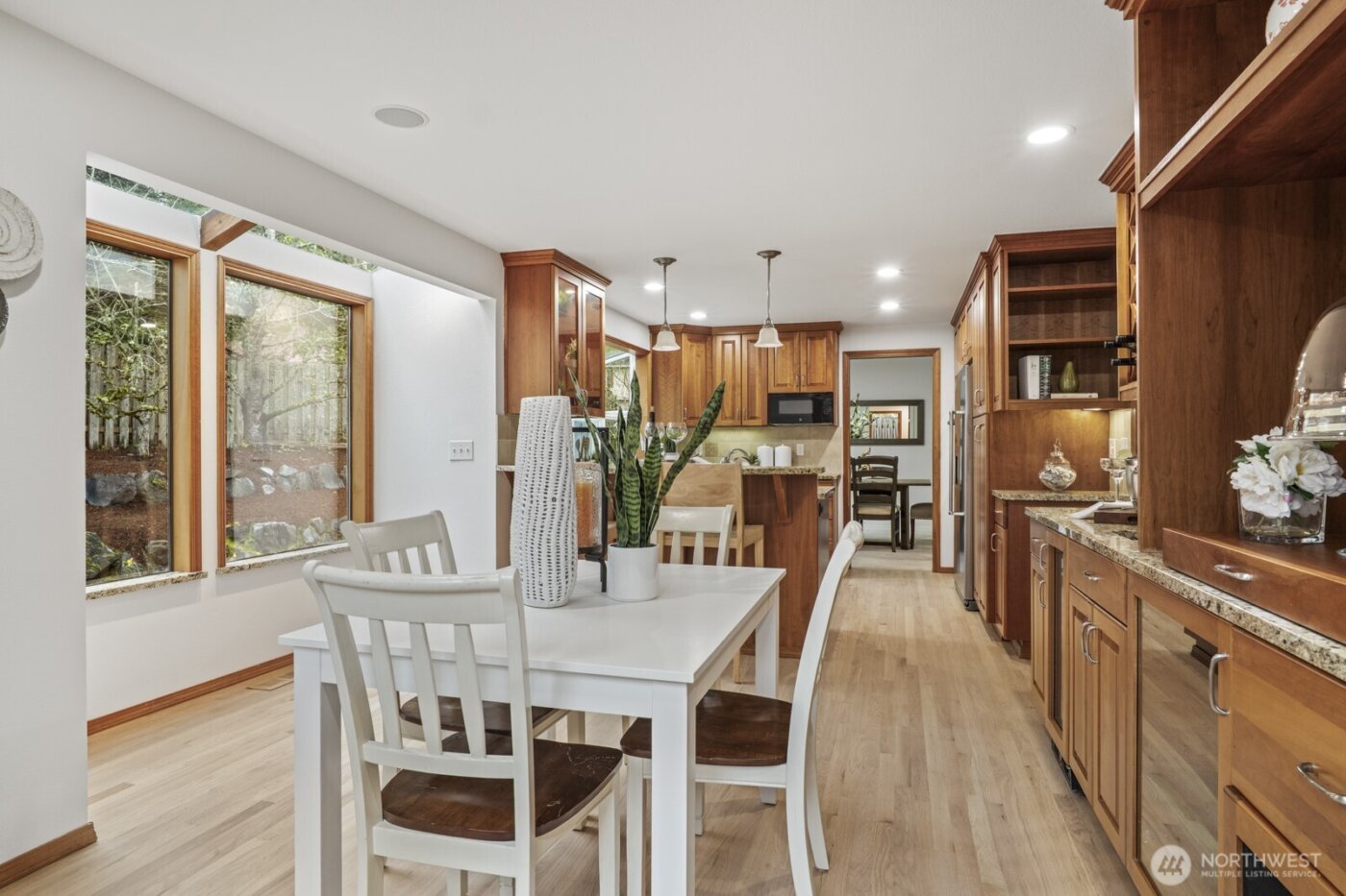 14216 SE 51st Street , Bellevue, WA 98006