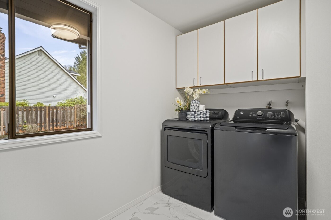 14216 SE 51st Street , Bellevue, WA 98006