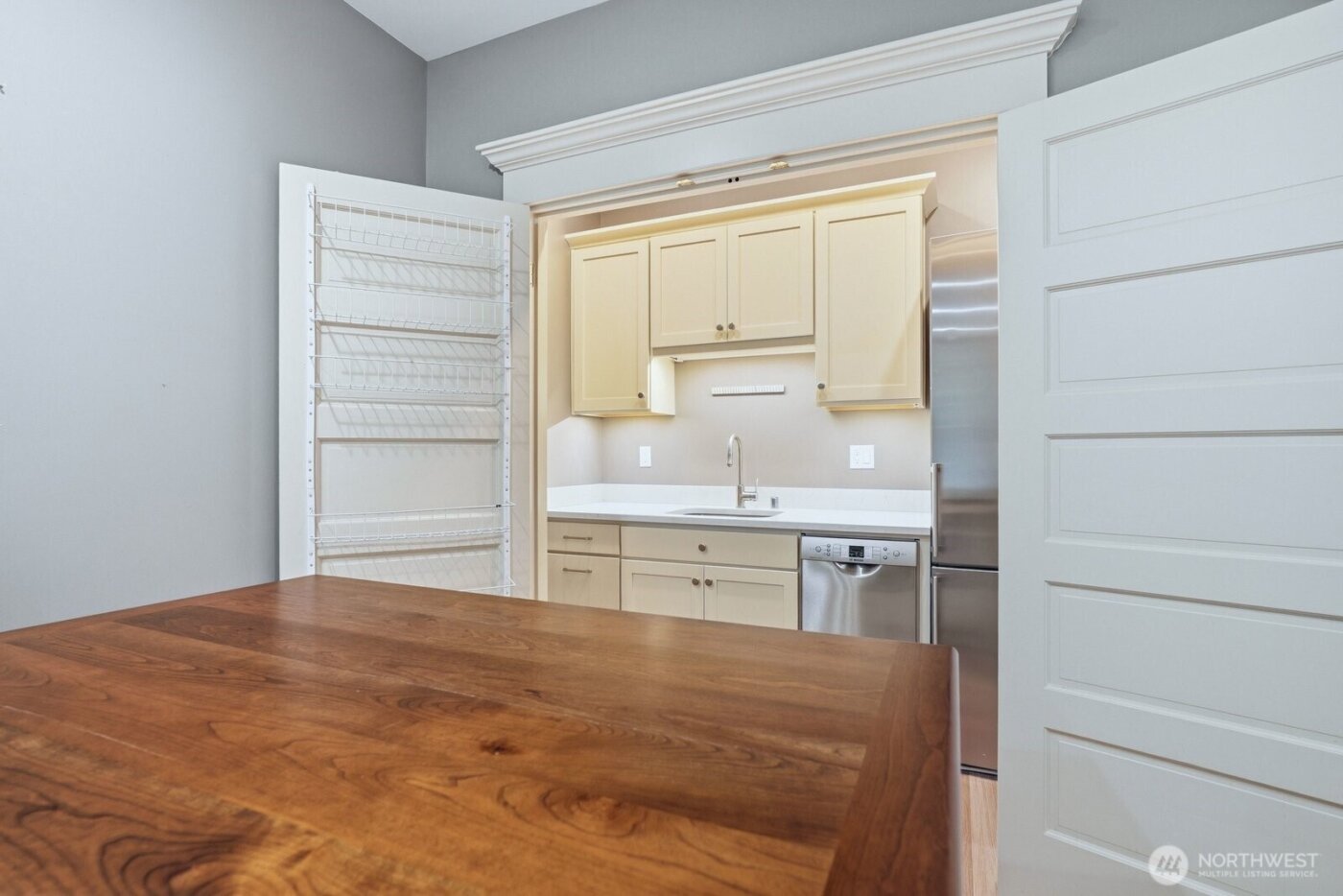 19827 223rd Avenue NE, Woodinville, WA 98077-0744