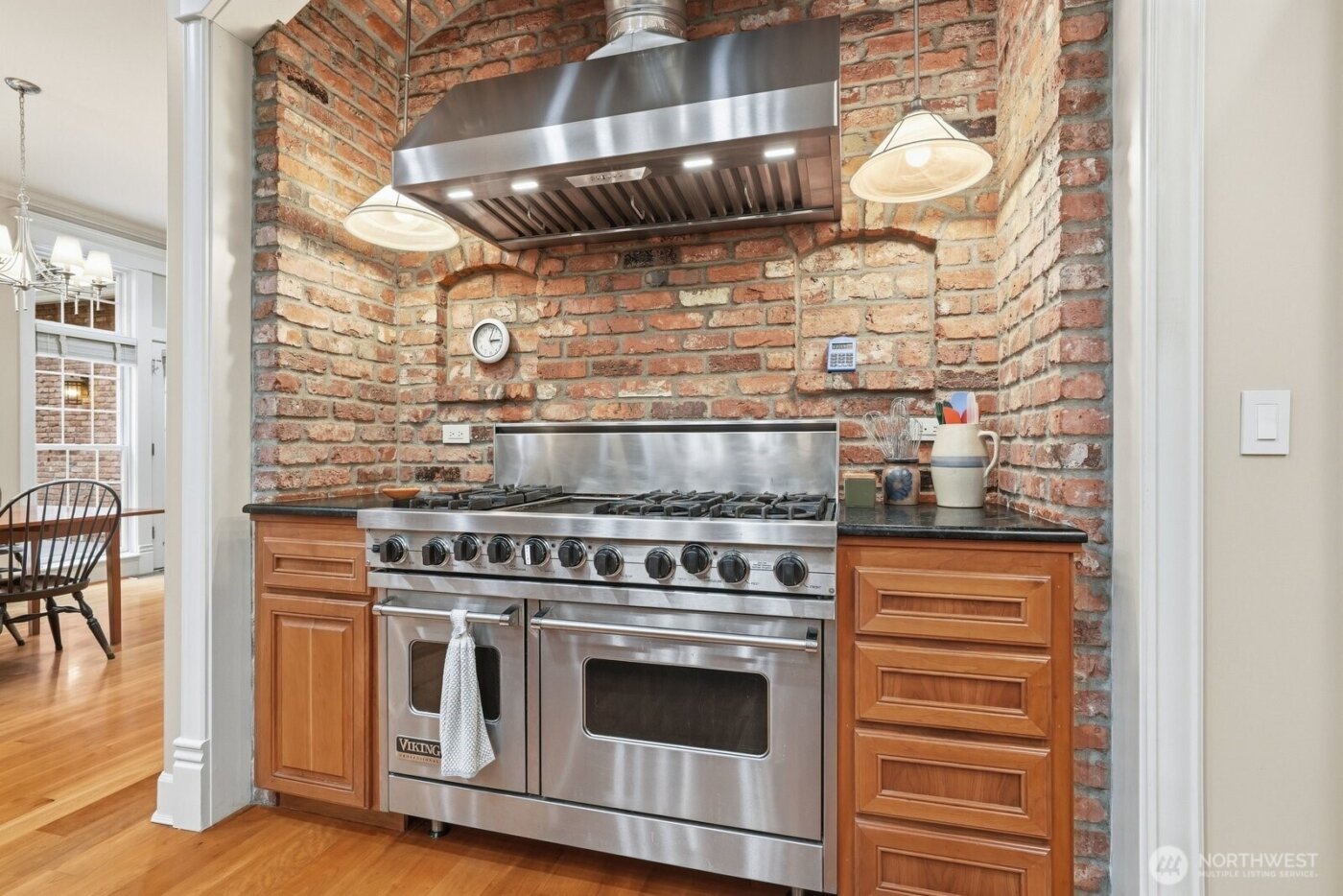 19827 223rd Avenue NE, Woodinville, WA 98077-0744