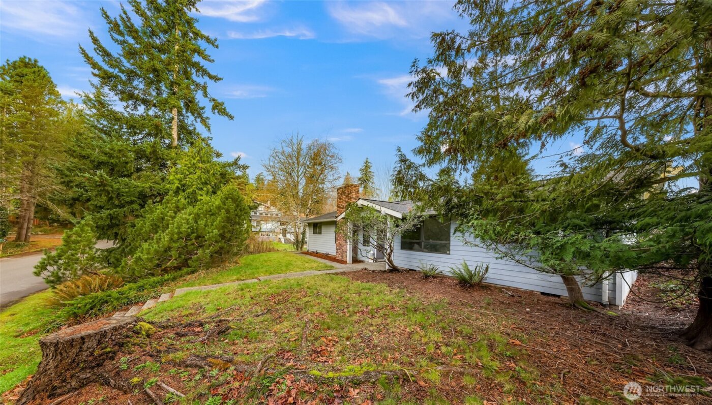 1494 Greenville Drive , Bellingham, WA 98226