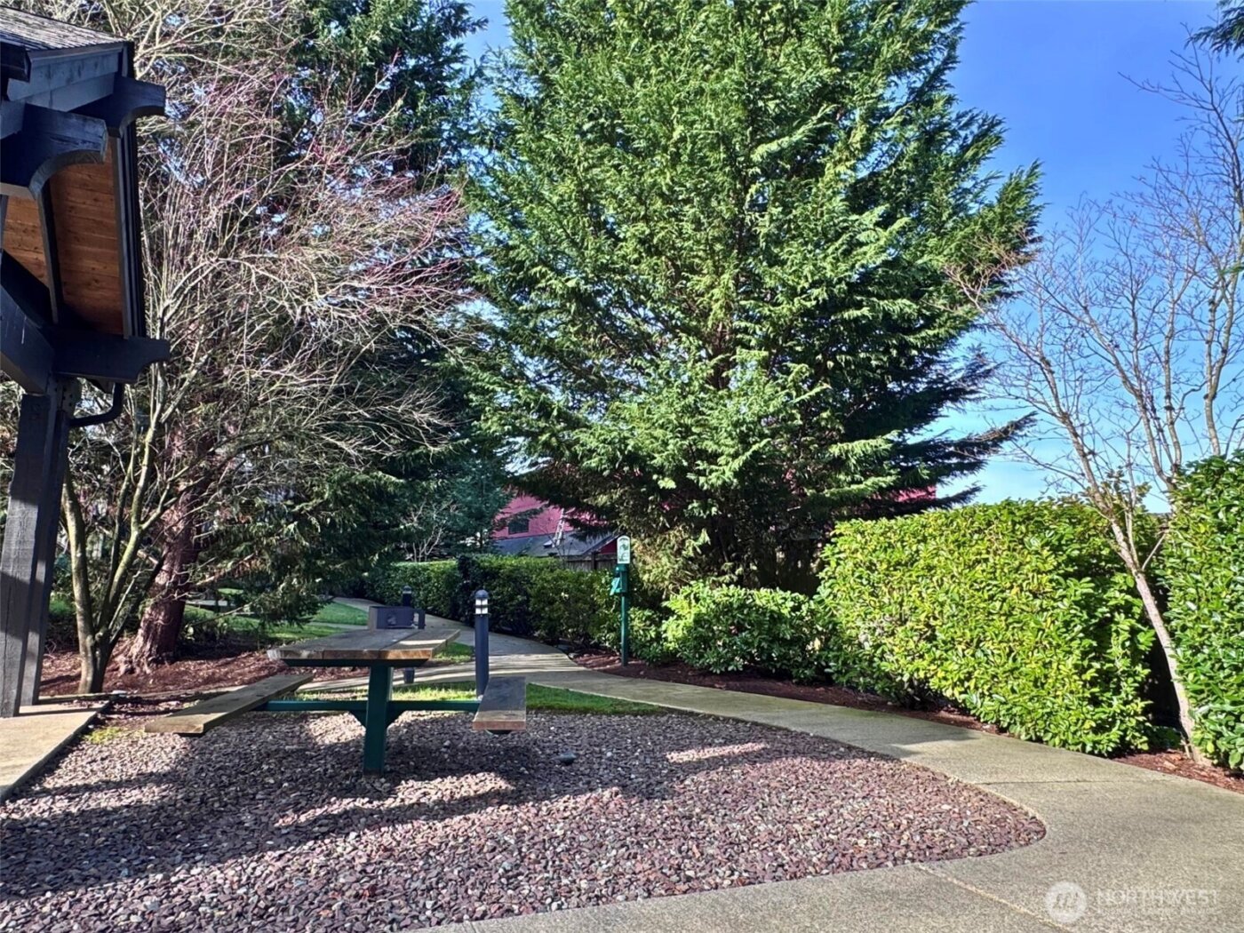 15700 116th Ave NE #204, Bothell, WA 98011