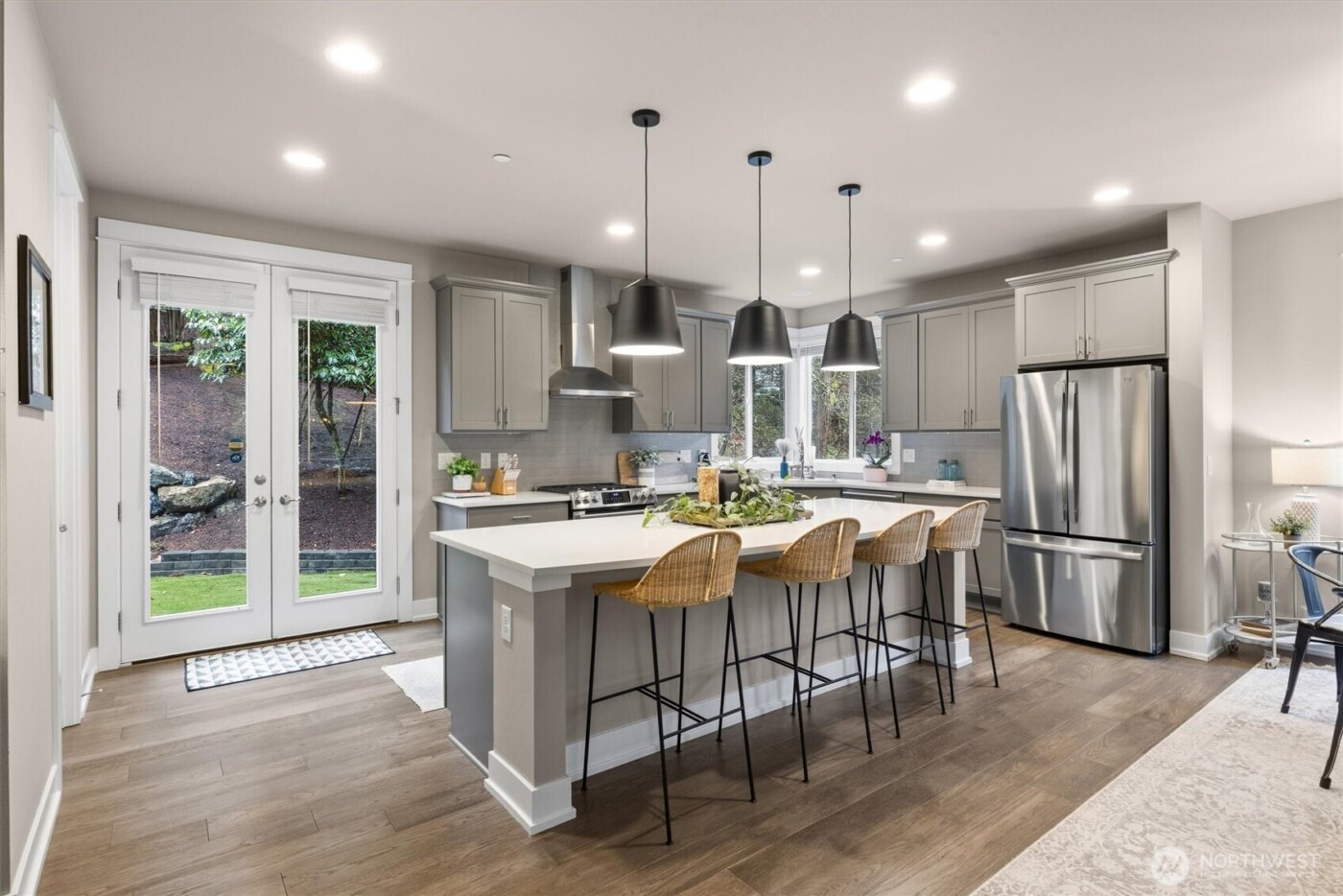 7223 NE 118th Court , Kirkland, WA 98034