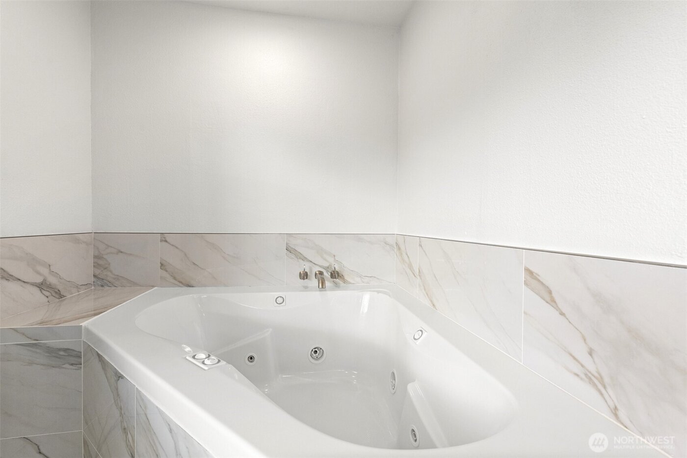 110 174th Place NE, Bellevue, WA 98008