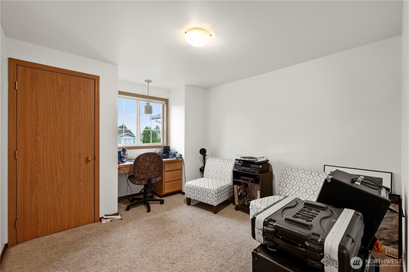 6809 77th Avenue NE, Marysville, WA 98270