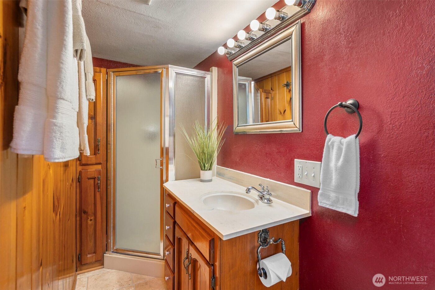 1619 W Reynolds Avenue , Centralia, WA 98531