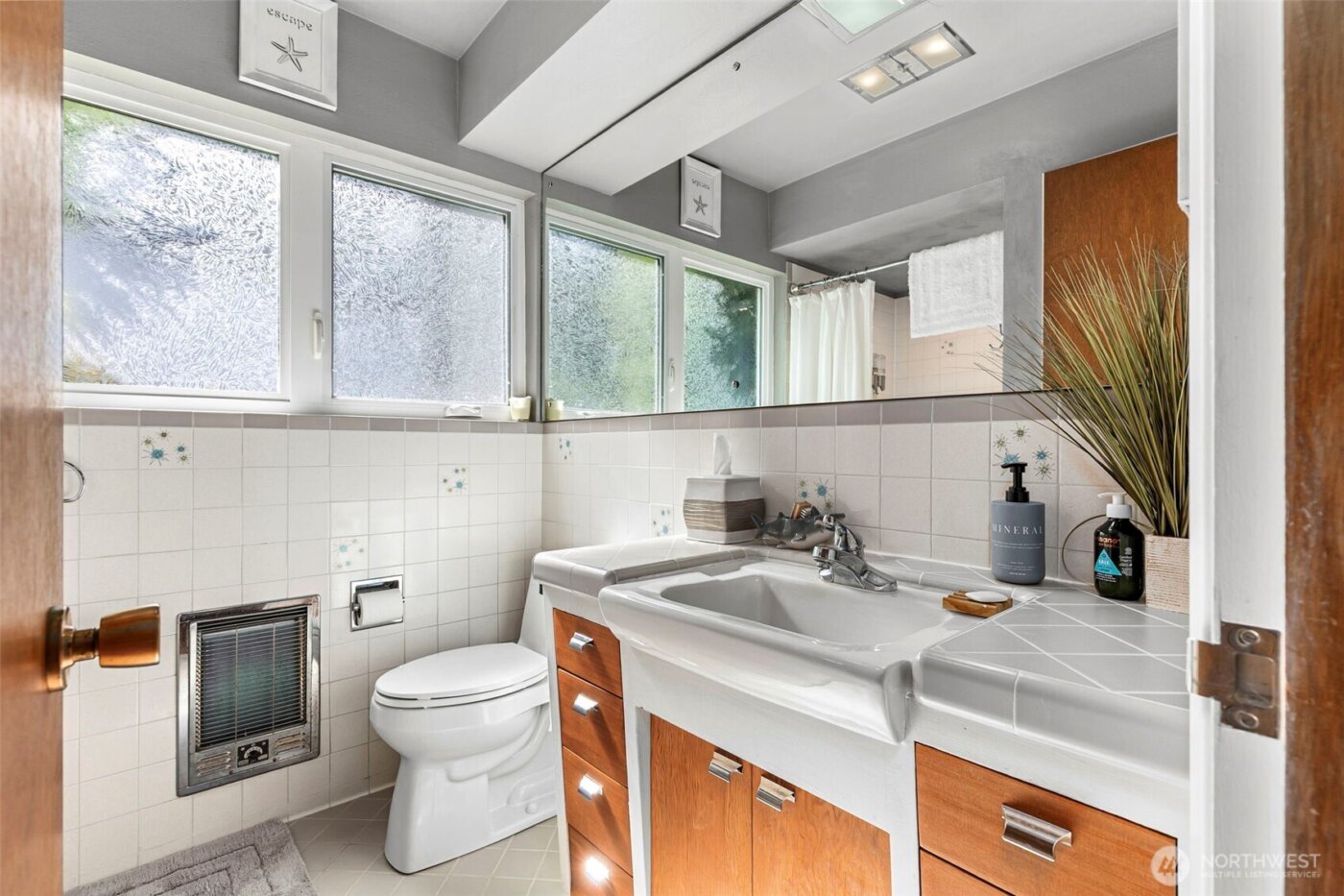 2941 Erlands Beach Loop NW, Bremerton, WA 98312