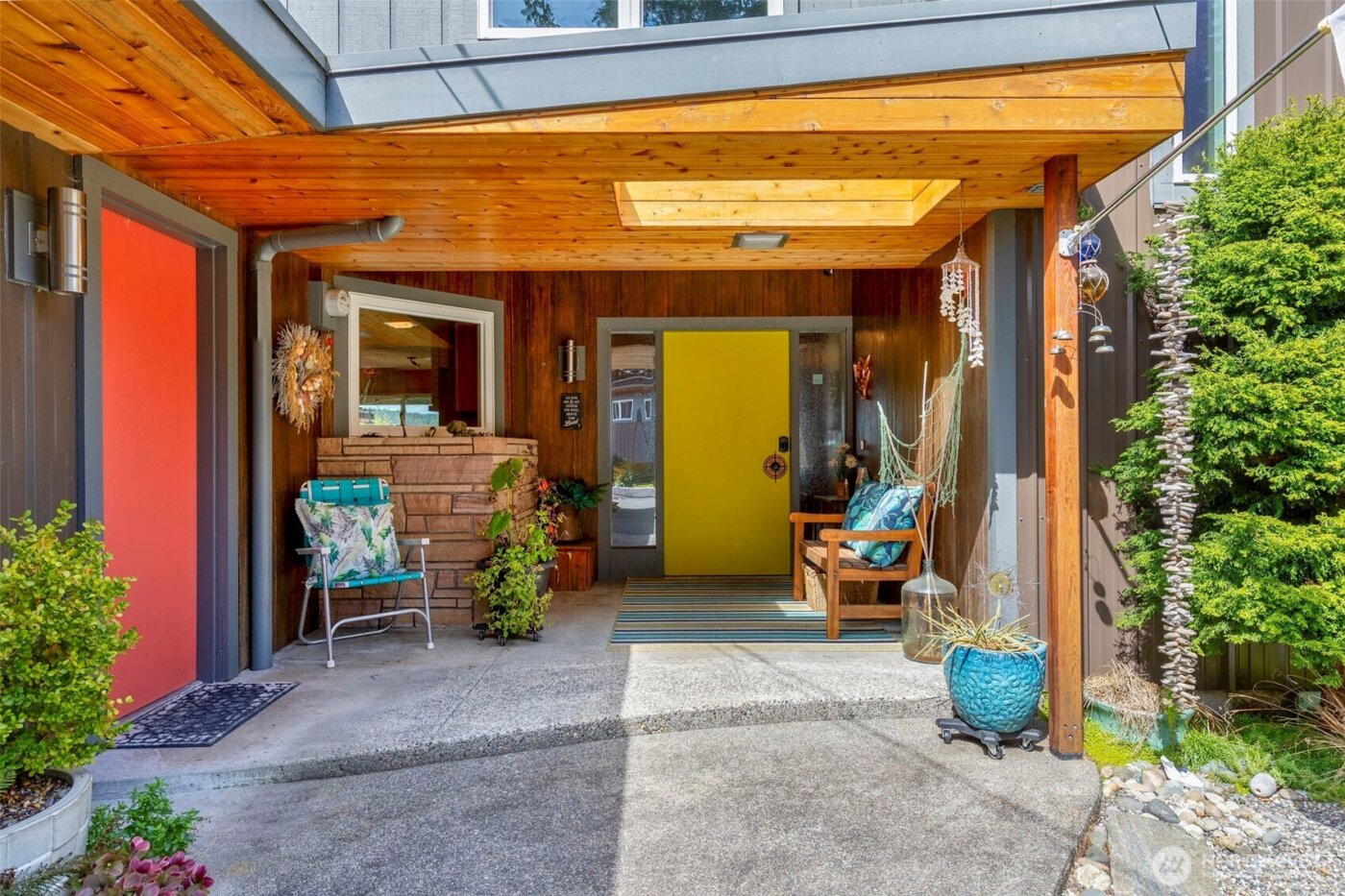 2941 Erlands Beach Loop NW, Bremerton, WA 98312