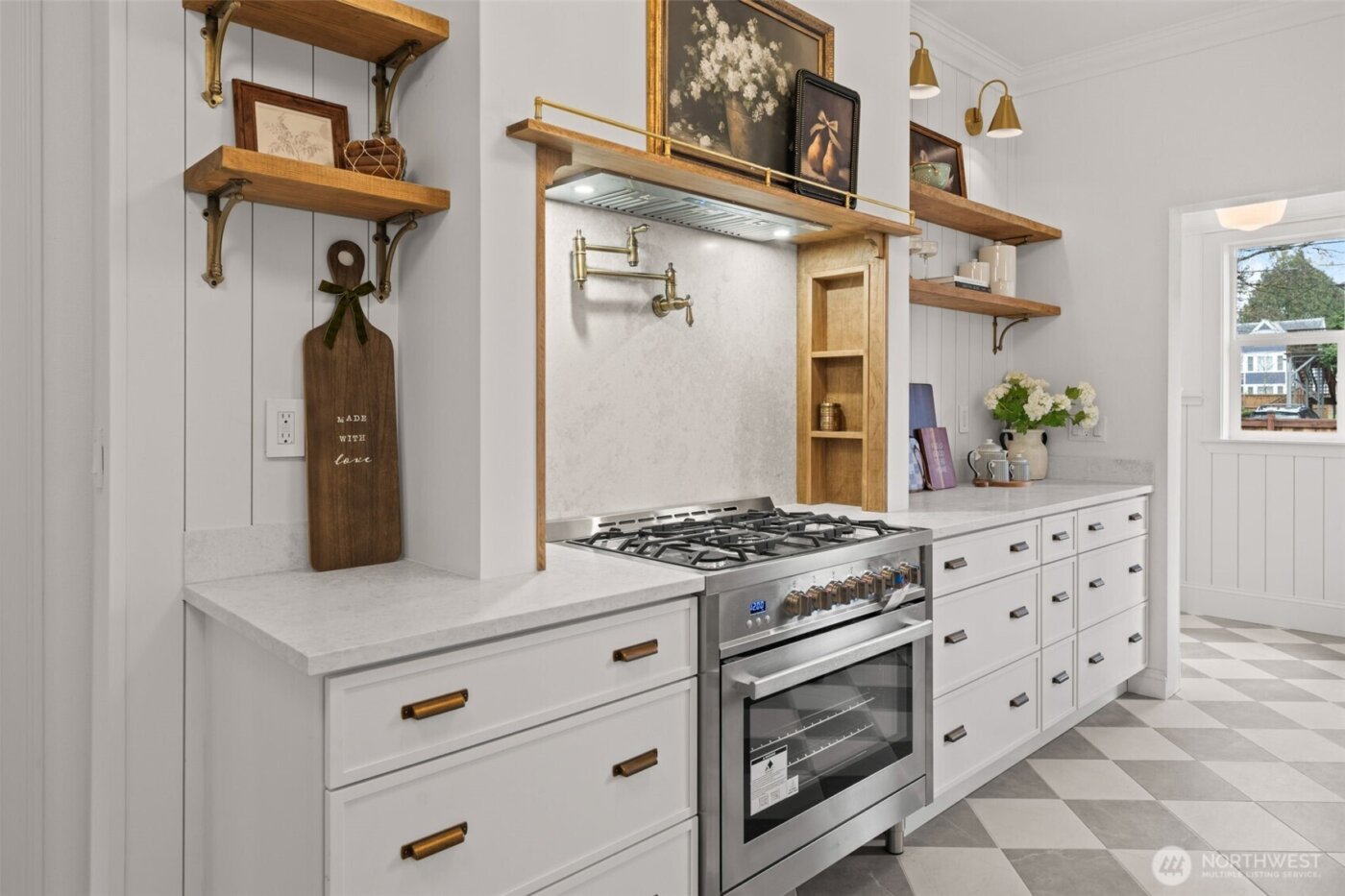 3318 N 27th Street , Tacoma, WA 98407