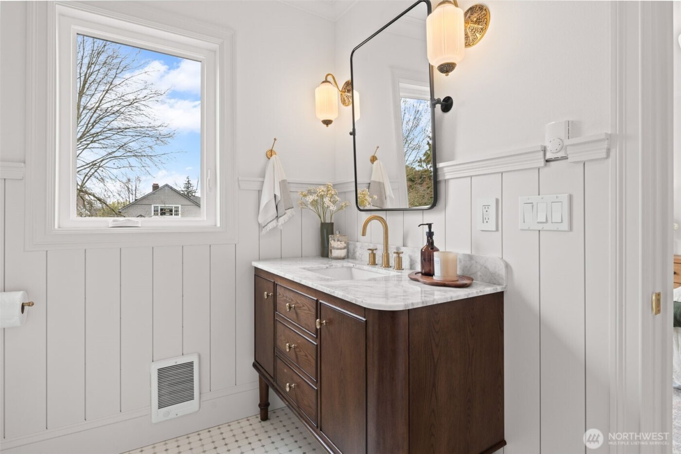 3318 N 27th Street , Tacoma, WA 98407