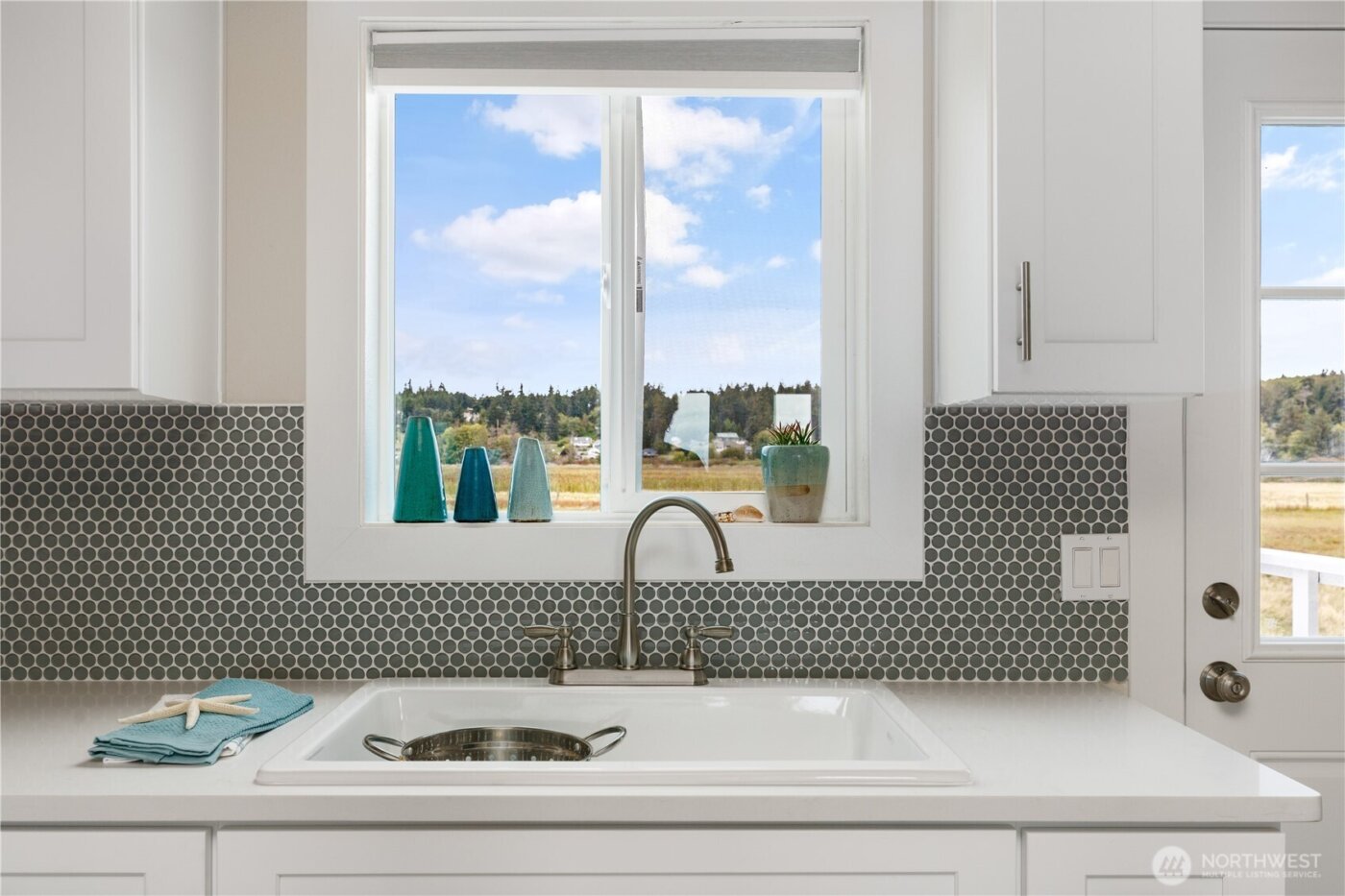 238 Keystone Avenue , Coupeville, WA 98239