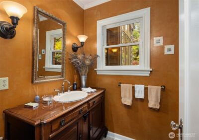 3333 43rd Avenue NE, Seattle, WA 98105 - Photo 13