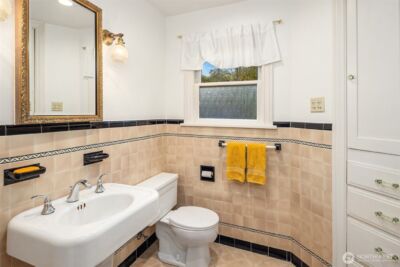 3333 43rd Avenue NE, Seattle, WA 98105 - Photo 21