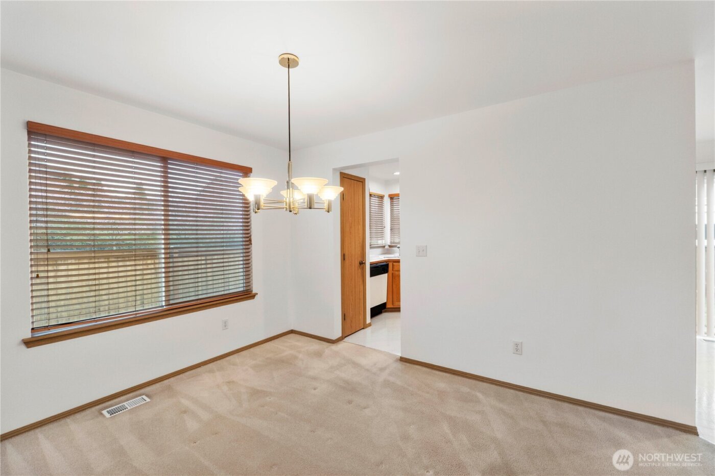 305 Browns Point Boulevard NE, Tacoma, WA 98422