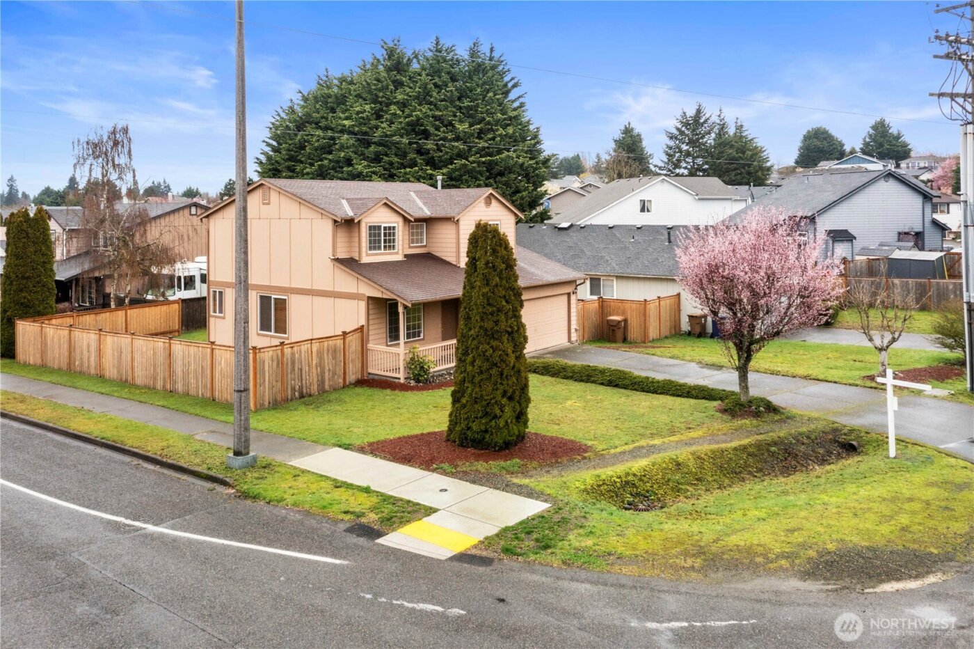 305 Browns Point Boulevard NE, Tacoma, WA 98422